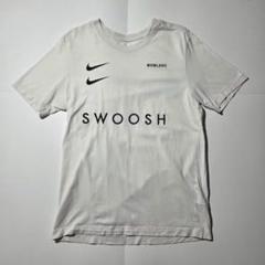 Nike SWOOSH MCMXLII ホワイトTシャツのサムネイル
