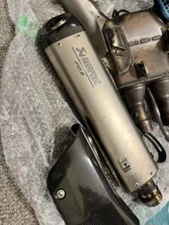 YZF-R1 2015～ AKRAPOVIC マフラー呑みの販売可,値段交渉可 欧州ヤマハ純正 YZF-R1 RN49 17-24 Euro 4 Akrapovic スリップ