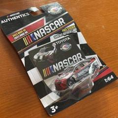 NASCAR 使用済実物ピストン ダレル・ウォルトリップ直筆サイン入り