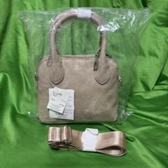 新品ベージュ ショルダーバッグ F23400