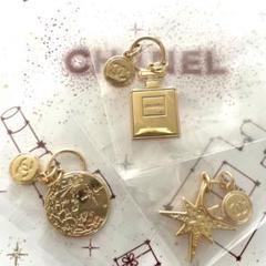 シャネル　チャーム  10点セット ノベルティ CHANEL - 【Brown様専用】シャネルチャーム2022の通販 by KOKO's