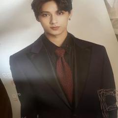 seventeen セブチ　ideal cut ジュン　パフォチ　ポスター seventeen セブチ ideal cut ジュン パフォチ ポスター - メルカリ