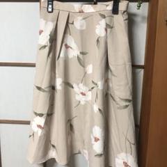 リランドチュール スカート