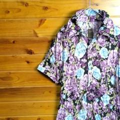 半袖シャツ　柄シャツ　薔薇　バラ　花柄　総柄　紫　青　Ⅼ　Y2K　カジュアル