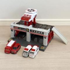 トミカ　まとめ売り　トミカビル　ガソリンスタンド消防署　警察署 Amazon.co.jp: Tomica Town Build City Fire Station with