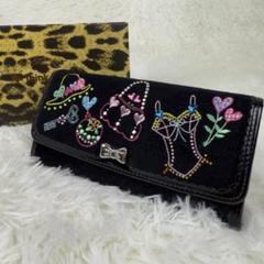 未使用級】シンクビー 長財布 ベロア 刺繍 ラインストーン 黒