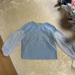 poudoudou 長袖トップス　刺繍ブラウス　レディースのサムネイル