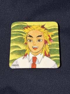 ホロver. 煉獄　キメツ学園　缶バッジ 鬼滅の刃 ナムコ ホログラム缶バッジ 煉獄杏寿郎 - メルカリ