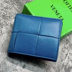 現行 未使用級✨ボッテガヴェネタ カセット マキシイントレ 二つ折り財布 ブルー