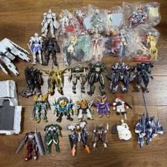 ル 年末のプロモーション ガンプラ・メガミデバイス他 ジャンク31体+パーツセット - メルカリ ロボット
