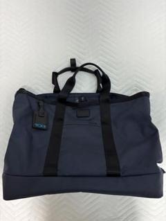 未使用品 レア トゥミ カモフラ 2WAY ダッフルバッグ ボストンバッグ ダッフルバッグ 大容量44L カモフラ 2WAY レディース バッグ 鞄