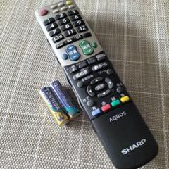 SHARP AQUOS テレビ用リモコン　ジャンク品のサムネイル