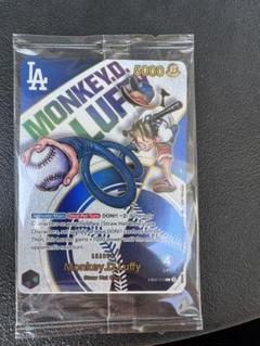 ルフィ ドジャース ワンピースコラボ 限定品 プロモ　ワンピースカード ドジャース ワンピースカード ルフィ 7/5発送 - メルカリ