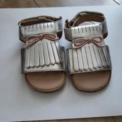 サンダル シルバー　リボン　女の子　ベビー　H&M 11.5cm 1 歳