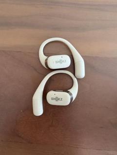 値下げ（左のみ）SHOCKZ ワイヤレスイヤフォンケース ホワイト 箱付き SHOKZ 完全ワイヤレスイヤホン オープンイヤー OpenFit Air