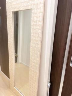 【美品】　姿見　ミラー　全身鏡　ホワイト　白　定価47250円　風水　シェル 壁掛け ミラー 全身鏡 姿見 日本製 W500×1000 ジェミニ