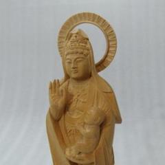 決算大特価中　優しい仏像★ヒバ材 慈母観音菩薩像4.5寸立★高さ：約22cm 決算大特価中優しい仏像☆ヒバ材 慈母観音菩薩像4.5寸立☆高さ