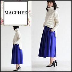 【トゥモローランド/マカフィ】セーター　ケーブルニット　長袖　タートルネック トゥモローランド/マカフィ】セーター ケーブルニット 長袖
