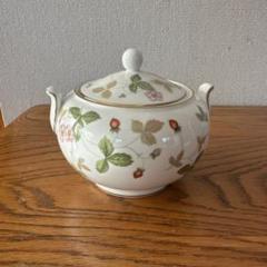 お値下げ‼︎ ウエッジウッドワイルドストロベリーポット ウェッジウッド（Wedgwood） ワイルドストロベリー ティーポット