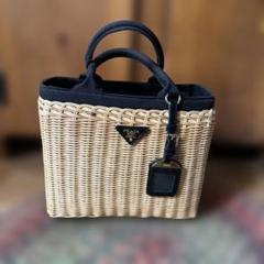 ラタン かごバッグ ベージュ PRADA ラタン かごバッグ ベージュ - メルカリ