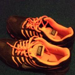 NIKE スニーカー ランニングシューズ