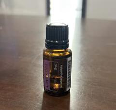 リィリー【フォロー割】doTERRA ラベンダー 15ml 他 新品 Amazon.co.jp: dōTERRA[ドテラ] ラベンダー [15 ml] : ドラッグ
