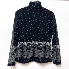 ハイネック花柄シアートップス レディースのサムネイル
