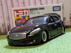 1/64　トミカ　シーマ　VIP　純正カシメ　未分解 1/64 トミカ シーマ VIP 純正カシメ 未分解 - メルカリ
