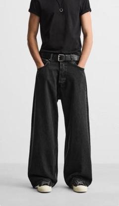 ZARA スーパーバギーフィットジーンズ