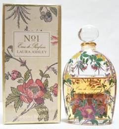 ローラアシュレイ　n°1 ナンバーワン　オードパルファム　香水　60ml Amazon | ローラアシュレイ No1 EDT SP 60ml (並行輸入