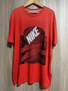 NIKE レッド Tシャツ XL