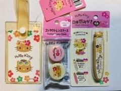 日焼けキティ　3点セット　おまけ付き　セリア　ダイソーのサムネイル