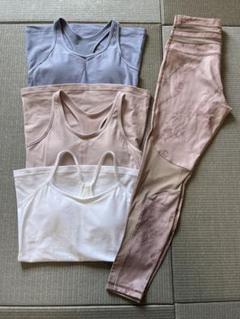 ホットヨガウェア LAVA SUKALA上下4点セットSサイズ　ラバ　スカーラ ホットヨガウェア LAVA SUKALA上下4点セットSサイズ ラバ