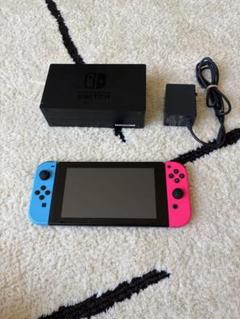 Nintendo Switch 本体 青とピンクのジョイコン