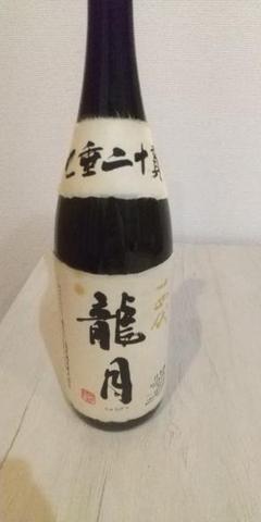 中邑　十四代 龍月 純米大吟醸 日本酒 720ml 2024年11月詰 Amazon.co.jp: 十四代 純米大吟醸 斗瓶囲い 龍月 720ml : 食品