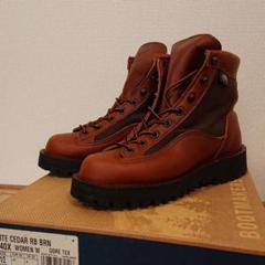 ダナー ウッズマン セダーレインボーDannerCHAPTER WOODSMAN DANNER(ダナー)WOODSMAN CEDAR RAINBOW (ウッズマンセダー