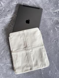iPadケース　イタリア製　本牛革　1品　ホワイト