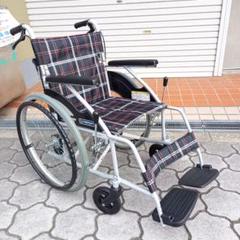 美品◎KAWAMURA 車椅子 ノーパンク KV-22-40SB 美品◎KAWAMURA 車椅子 ノーパンク KV-22-40SB