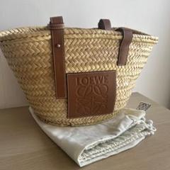極美品　LOEWE かごバッグ 中サイズ　Mサイズ ロエベ LOEWE カゴバッグMサイズ