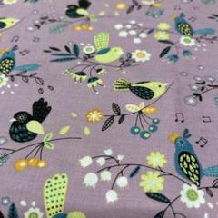 4 カラフルな鳥と花のプリント生地50✖️140