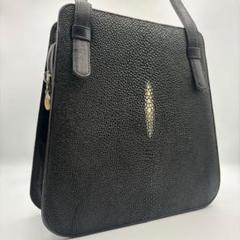 Amazon | [レヴェッタ] エイ革 ショルダーバッグ ガルーシャ