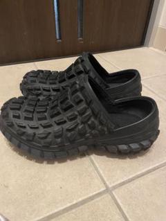 関税送料込 BALENCIAGA バウンサークロッグ サンダル 人気☆関税込【BALENCIAGA】BouncerラバークロッグサンダルBeige