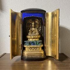 なおさん 仏教美術 木彫彩色 観音菩薩像 仏像 厨子付 C 8103 准胝観音菩薩像 木製 仏像 厨子 彫刻 木彫 置物 - メルカリ