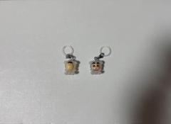 クレヨンしんちゃん　めじるしアクセサリー3 2個セット