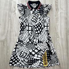 【極美品】マークアンドロナ ワンピース シアサッカー 38 M ストレッチ 白 極美品】マークアンドロナ ワンピース シアサッカー 38 M