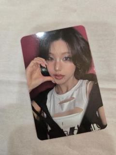 ITZY イェジ 特典トレカ シーグリ チェキ風 ③ 2025年最新】YEJIの人気アイテム - メルカリ