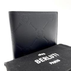 【未使用】ベルルッティ 折財布 エクスカーション 黒 レザー 刻印 スリム型 未使用】ベルルッティ 折財布 エクスカーション 黒 レザー 刻印
