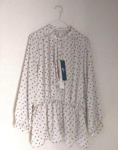 新品a.v.vベージュ色ドット柄ボウタイペプラムブラウスチュニック