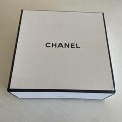 Ａ　シャネル　箱のみ　２箱 CHANEL - シャネル ギフトボックス 2箱 ホリデー限定の通販 by