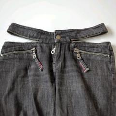 ヴィヴィアンウエストウッド レッドレーベル ジッパーデザイン デニムパンツ 黒 ヴィヴィアンウエストウッド レッドレーベル ジッパーデザイン